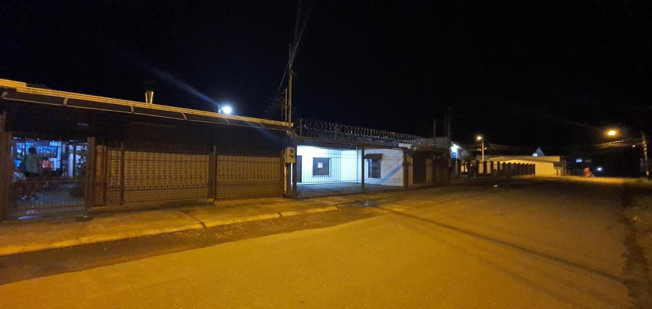 Sleep&Go! Cabinas En Siquirres Centro - Rafting Tour - Tarifa Corporativa Disponible Siqurres Da Alegria Exterior photo