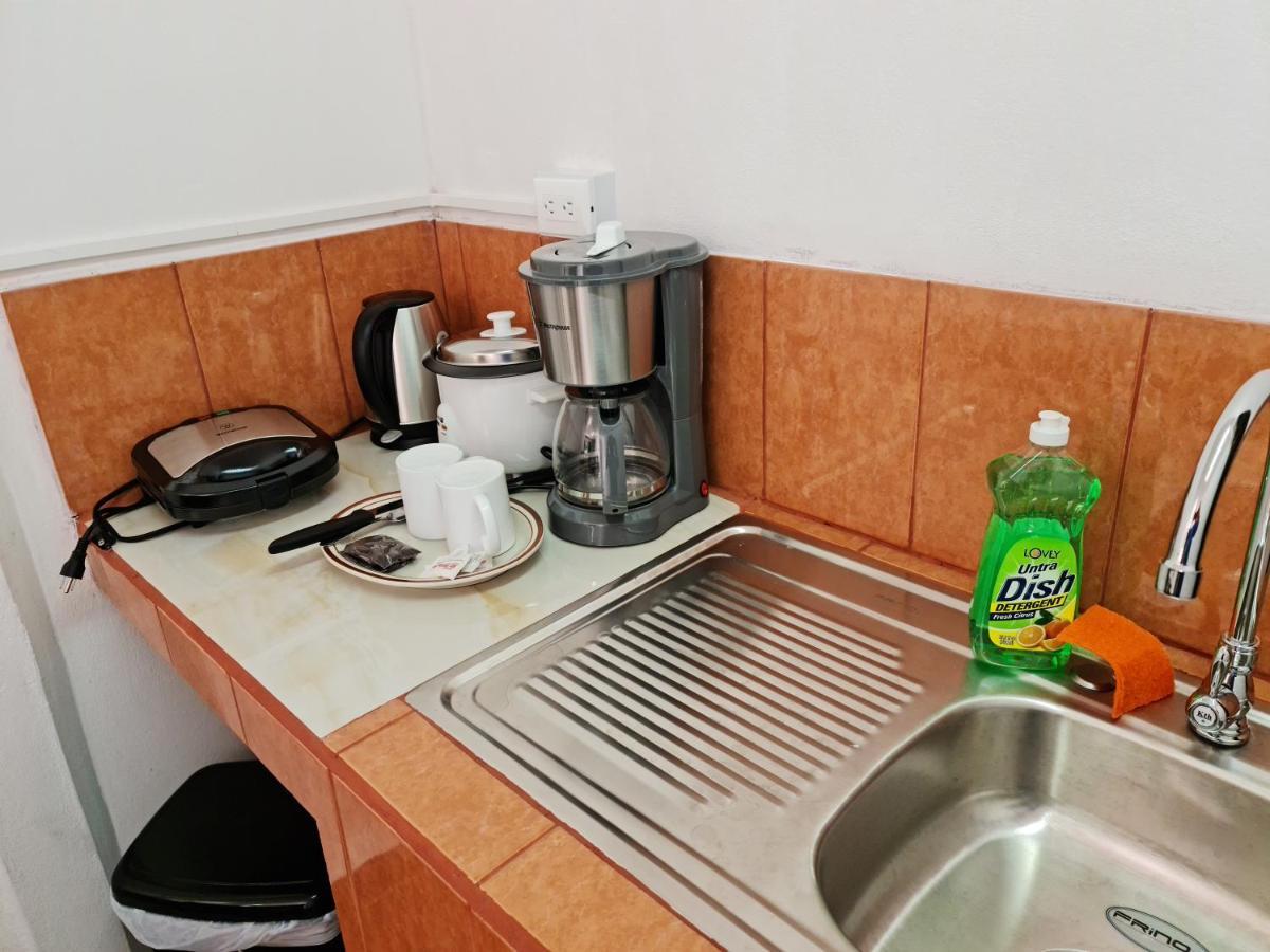 Sleep&Go! Cabinas En Siquirres Centro - Rafting Tour - Tarifa Corporativa Disponible Siqurres Da Alegria Exterior photo